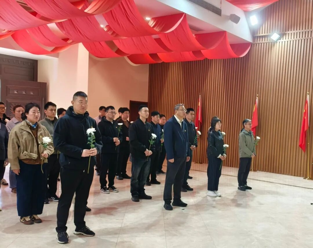 江阴市广泛开展清明祭英烈主题活动