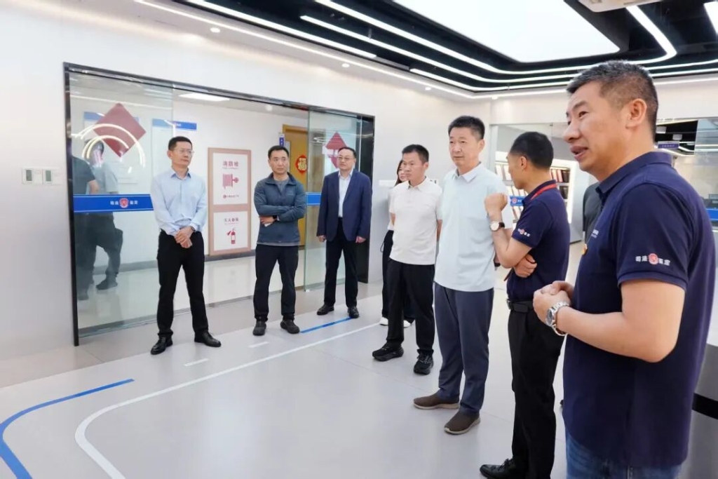 退役军人事务部规划财务司司长李桂广来江苏调研退役军人工作